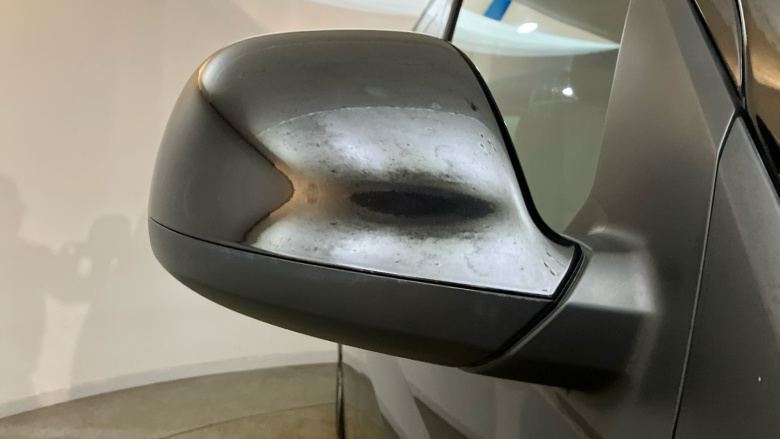 Volkswagen Transporter T32 Lwb Diesel 2.0 TDI 150 Highline Kombi Van DSG